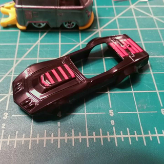 Stripes applied.